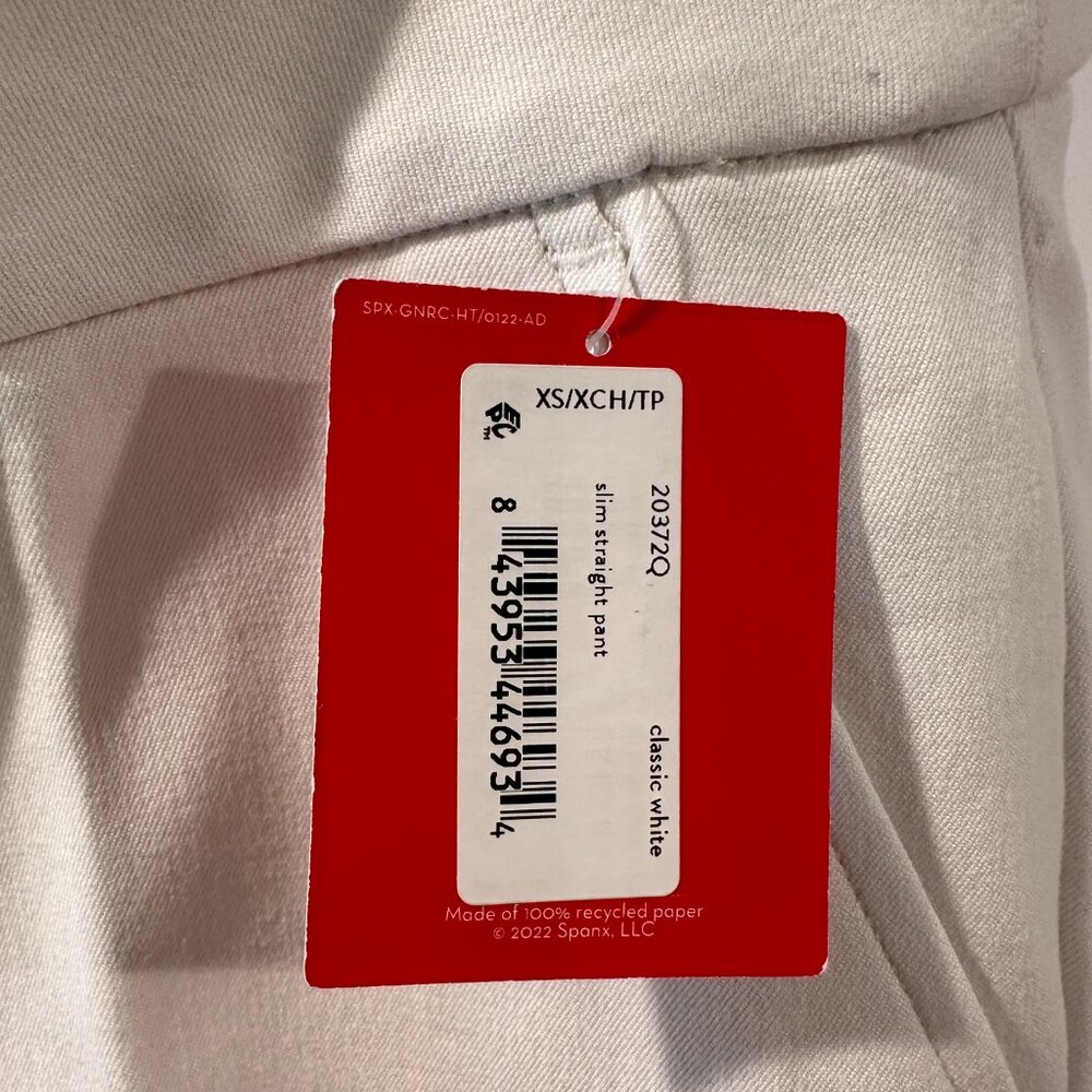 NWT Spanx On-the-Go Slim Straight Ankle Pant 20372Q Classic White PXS Petite XS - Picture 3 of 5